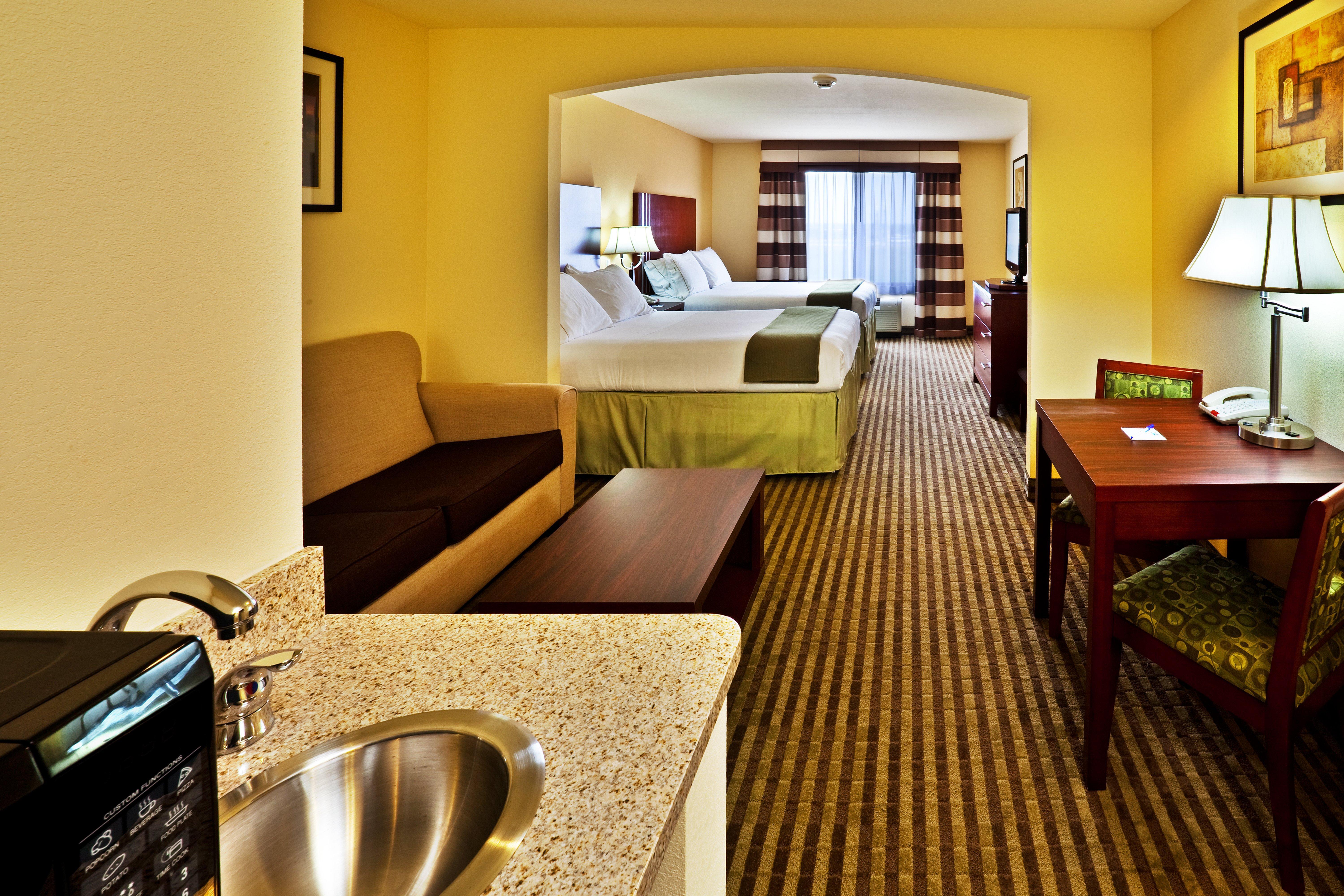Holiday Inn Express & Suites Perry By Ihg Exterior photo