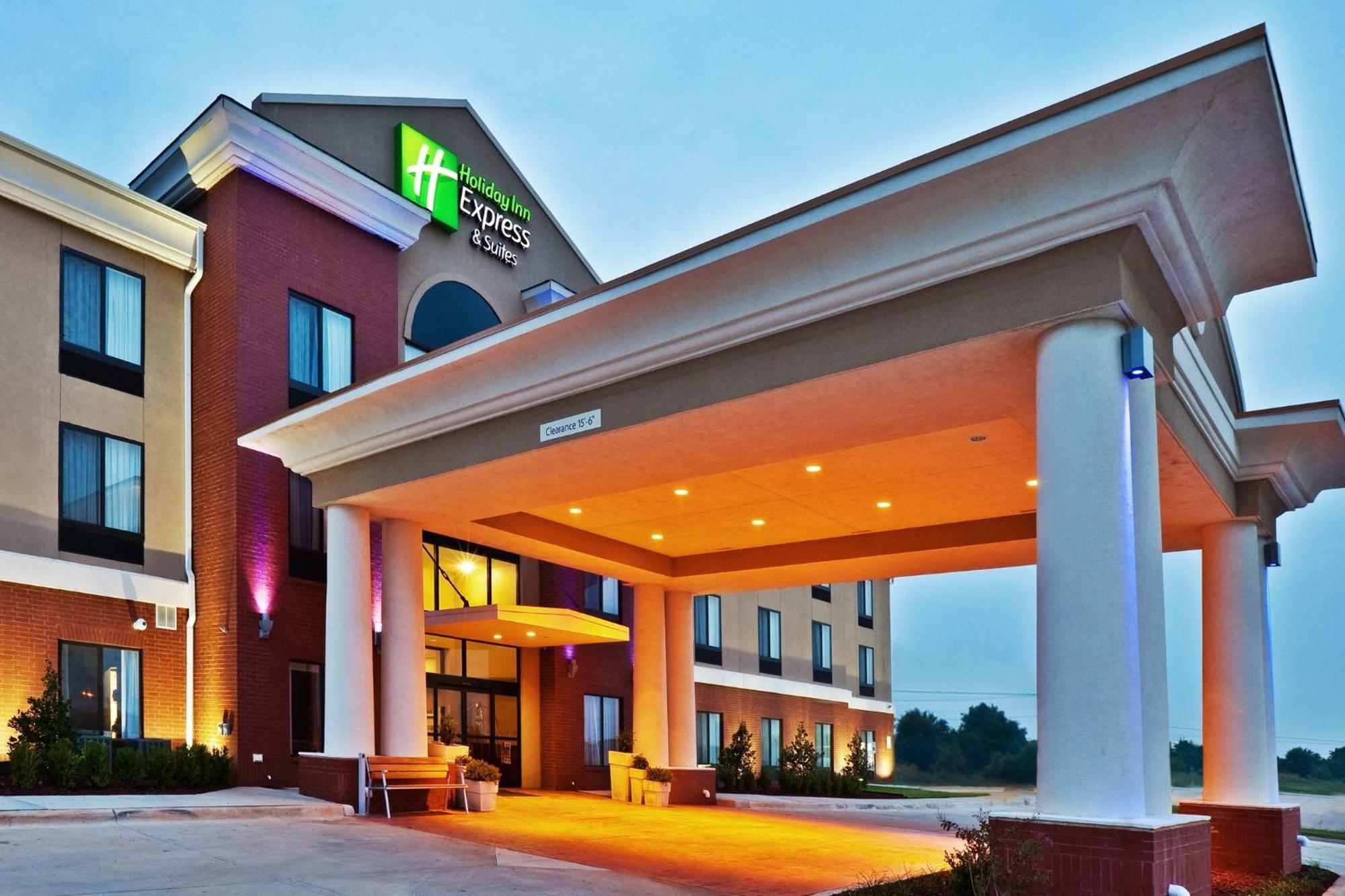 Holiday Inn Express & Suites Perry By Ihg Exterior photo